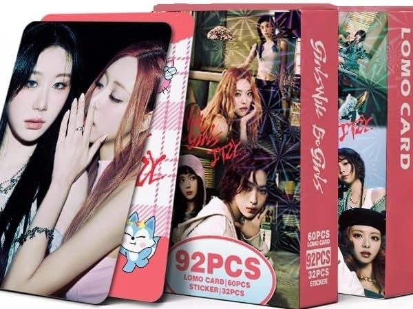 It-zy Pack of 60 Photo Cards + 32 Stickers 92 Pieces Laser Postcards