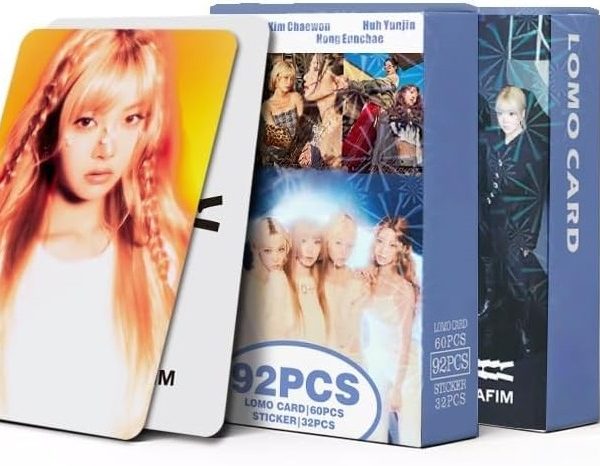 LE-SSERAFIM Pack of 60 Photo Cards + 32 Stickers 92 Pieces Laser Postcards (Hot)