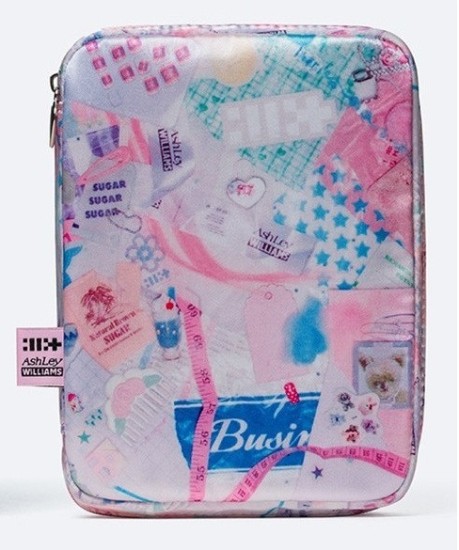 ILLIT – 1st Single Album [NOT CUTE ANYMORE] (ILLIT x Ashley Williams Pouch Ver.)