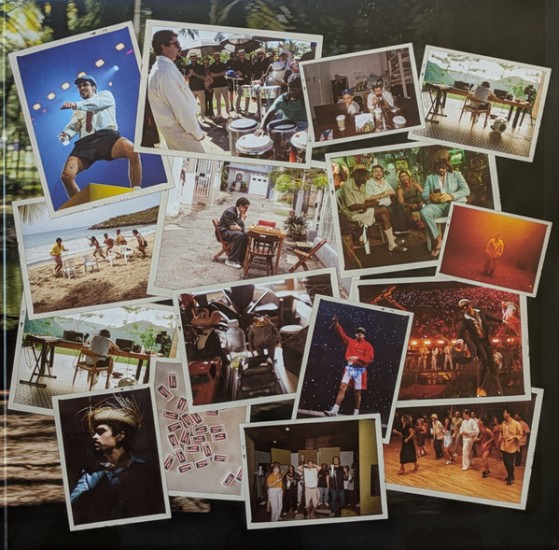 Bad Bunny – Debí Tirar Más Fotos (2 x Vinyl, LP, 45 RPM, Album) - Image 3