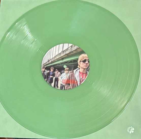 Cortis – GREENGREEN (Vinyl, 12", 45 RPM, EP, Translucent Green) - Image 5